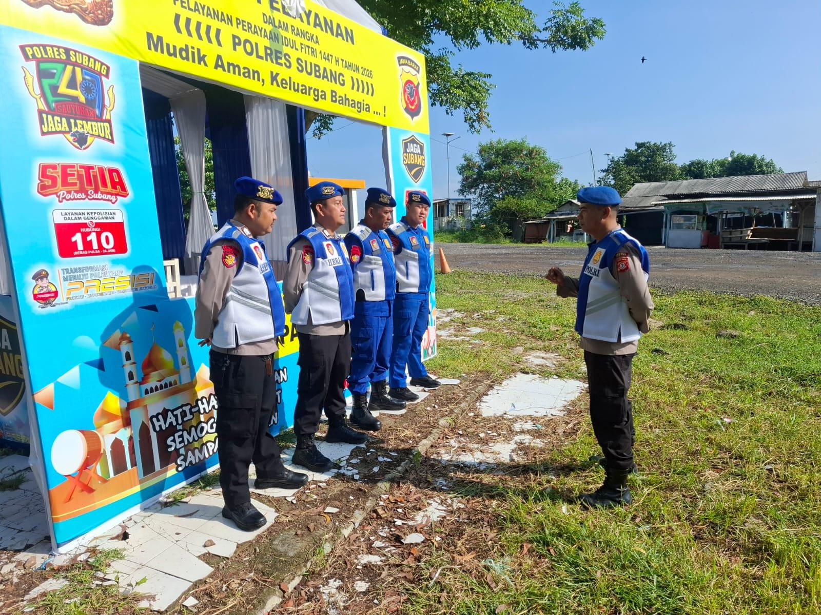 Polisi Intensifkan Patroli Jalan Kaki di Pelabuhan dan Pantai Patimban, Amankan Ops Ketupat Lodaya 2026