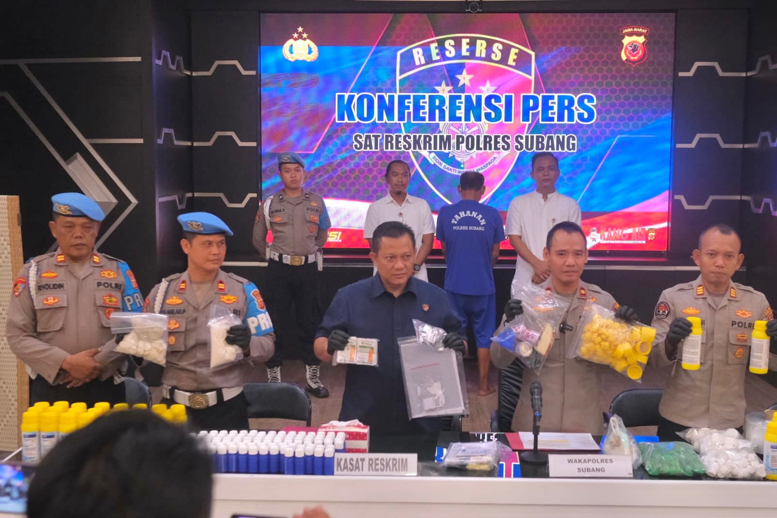 Polres Subang Ungkap Kasus Pemalsuan Pestisida, Satu Tersangka Diamankan