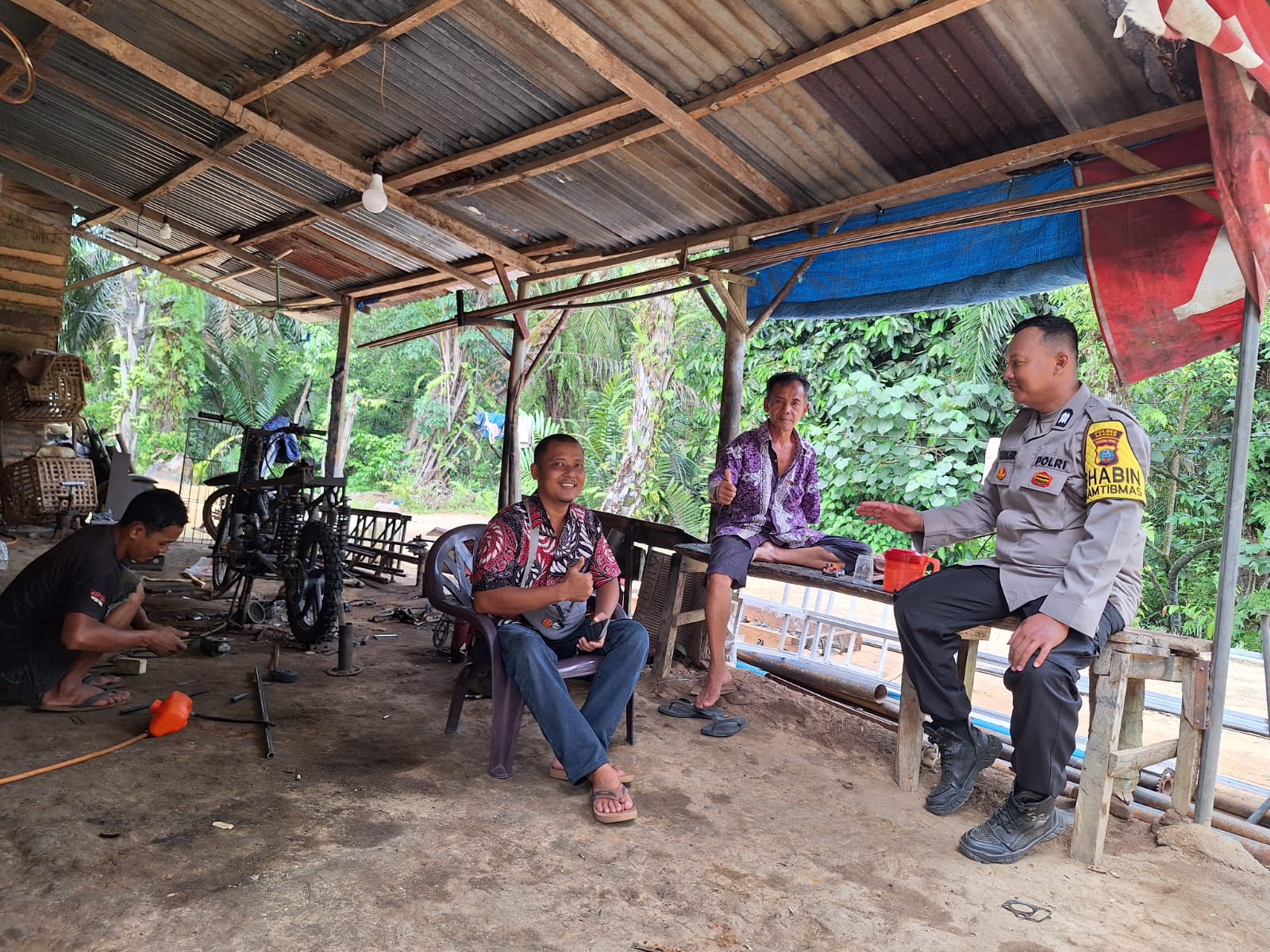 Polsek Bandar Pulau Berikan Edukasi tentang Berita Hoax dan Penggunaan Media Sosial